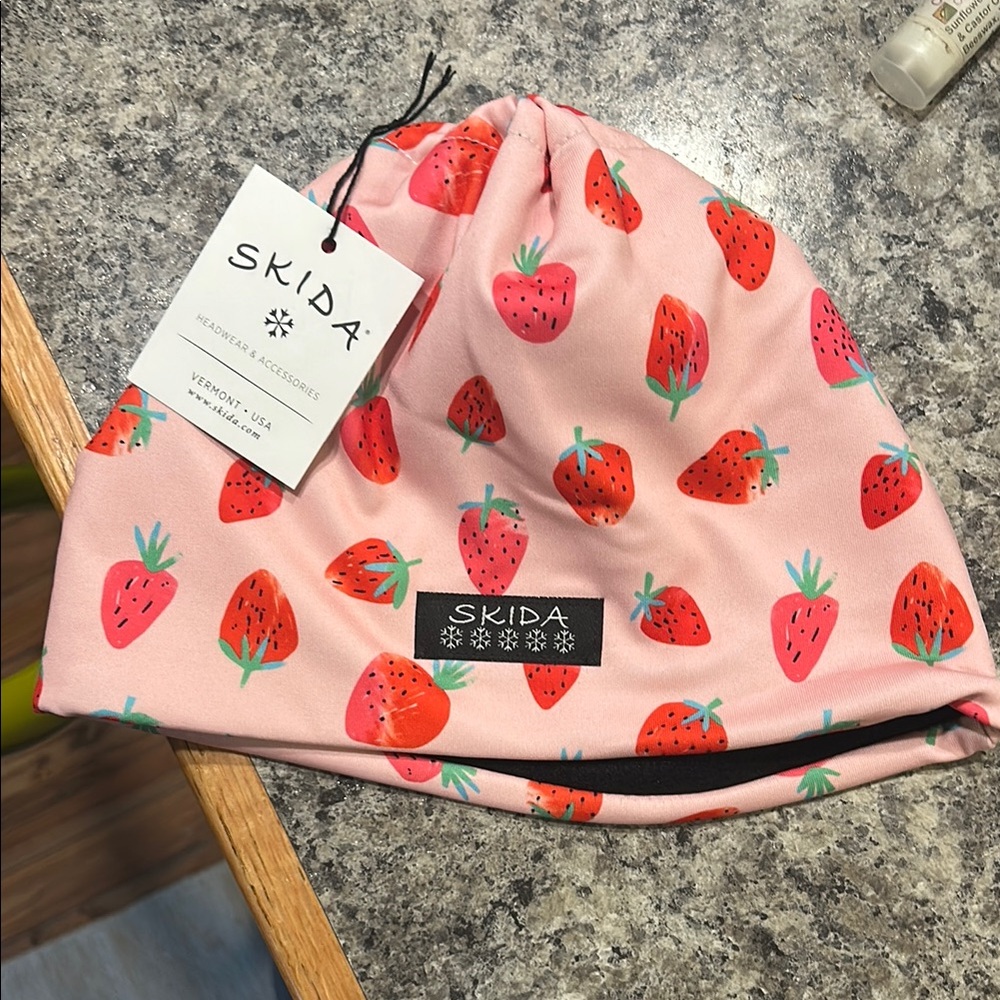 Kids Strawberry Print Beanie - Pink